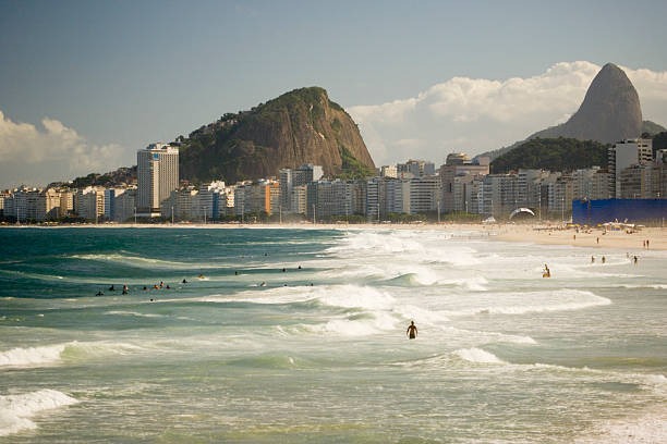 Studios perto do Metrô Cantagal Pompeu Loureiro Lançamento 2025