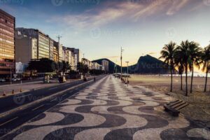 Novo Residencial na Rua Pompeu Loureiro plantas lazer e posição de preço em Copacabana