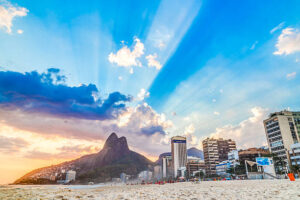 Condomínio Bruma Mozak Leblon comparação com imóveis usados