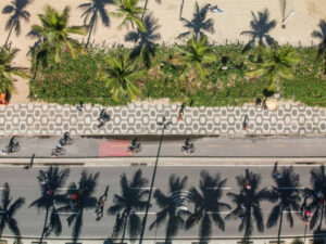 Lançamento Bruma Mozak Leblon quadra da praia plantas 4 suítes