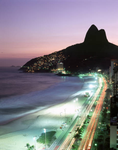 Condomínio Bruma Mozak Leblon rua Cupertino Durão 36 preços